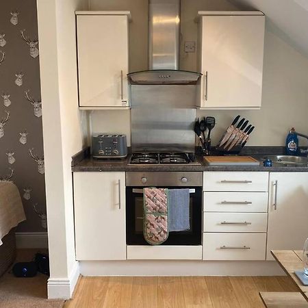 Upper 2 Bedroom Apartment In The Heart Of Jesmond Newcastle upon Tyne Exteriér fotografie