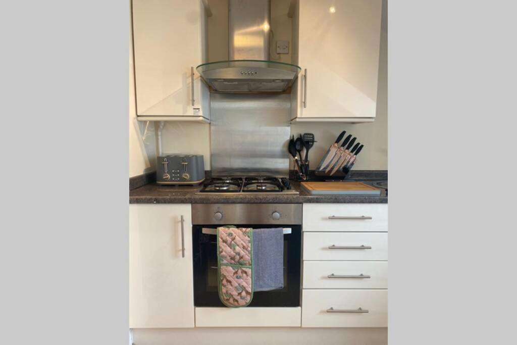 Upper 2 Bedroom Apartment In The Heart Of Jesmond Newcastle upon Tyne Exteriér fotografie